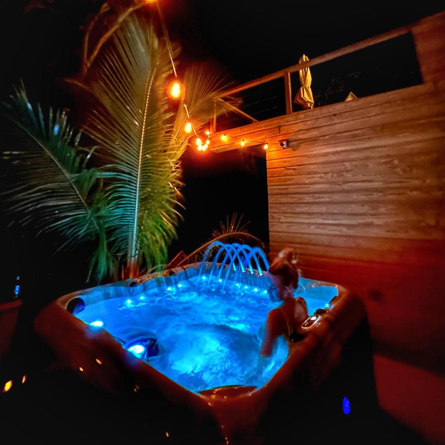 Blue Whale Villa Calibishie Dış mekan fotoğraf